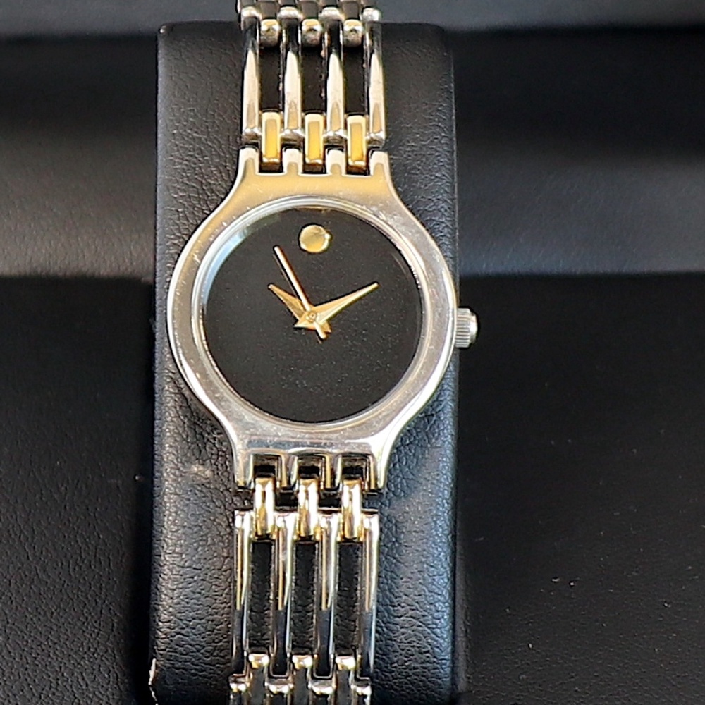 Movado Esperanza two-tone round black dial ladies quartz watch - Picture 10 of 12